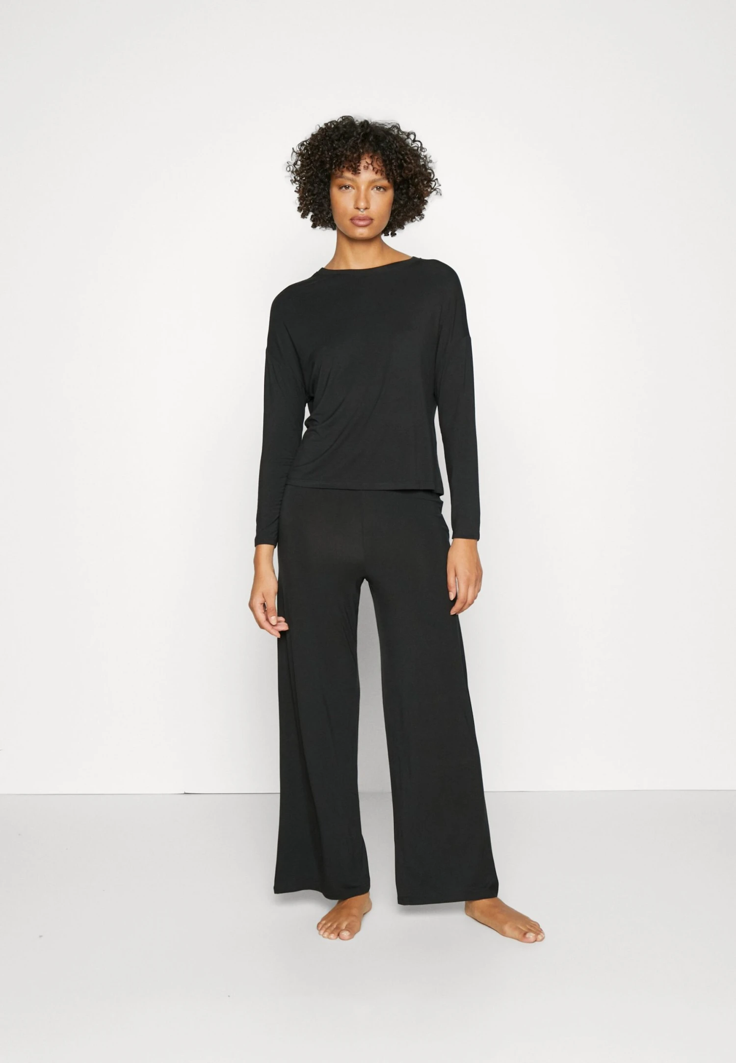 Anna Field Wide Leg - Pyjama - Black 2 Anna Field Wide Leg - Pyjama - Black - Afbeelding 2