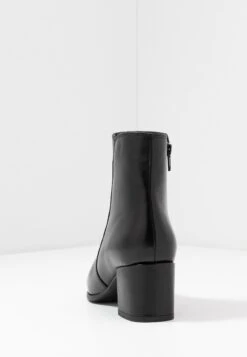Anna Field Leather - Korte Laarzen - Black 12 Anna Field Leather - Korte Laarzen - Black -Anna Field 728bd49fd0604d5f9c7b683a8852520a